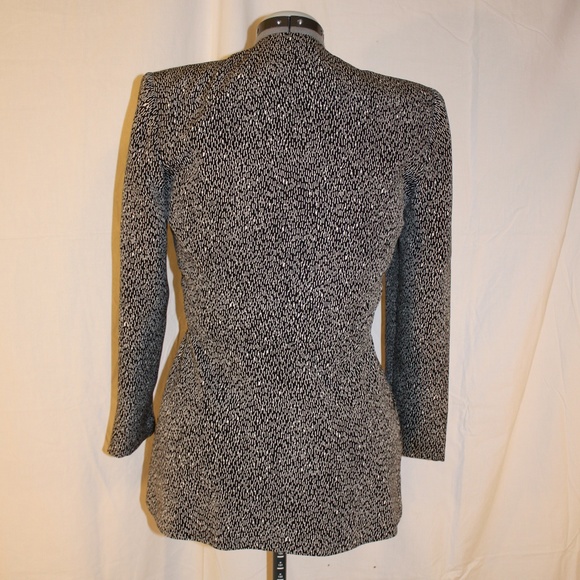 Vintage Tailored Blazer - Picture 4 of 8